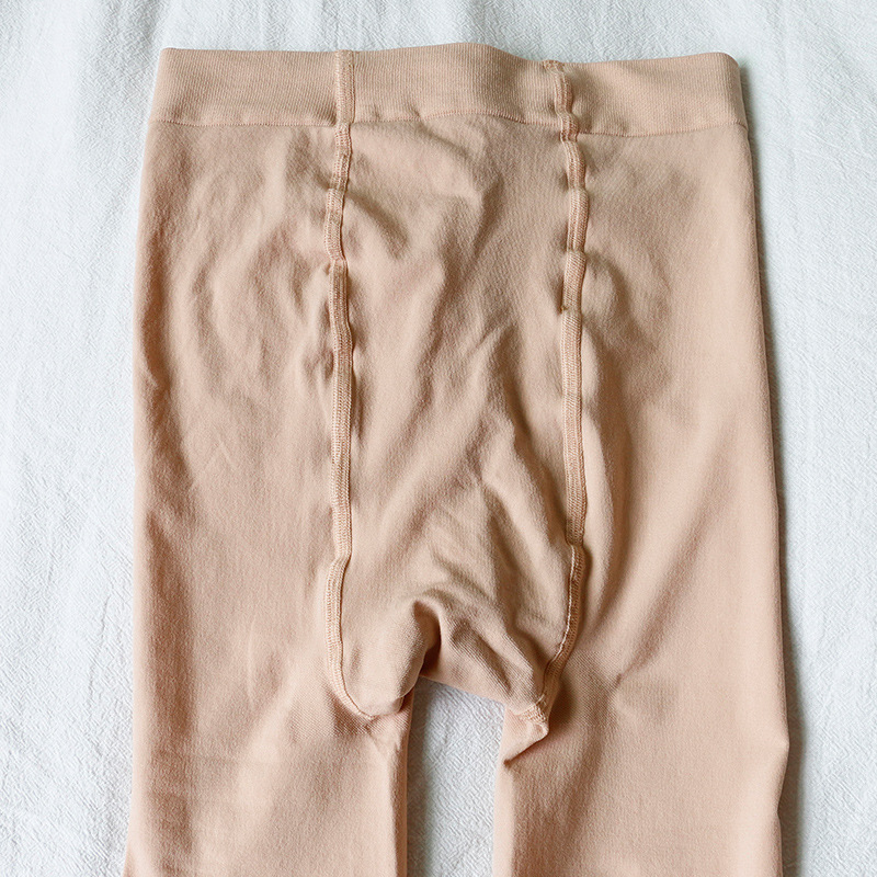 Spring and Autumn's new two-color combination tights, school-style base stockings, silk stockings with slight pressure, lifting the buttocks, slimming and hair replacement Application Scenario