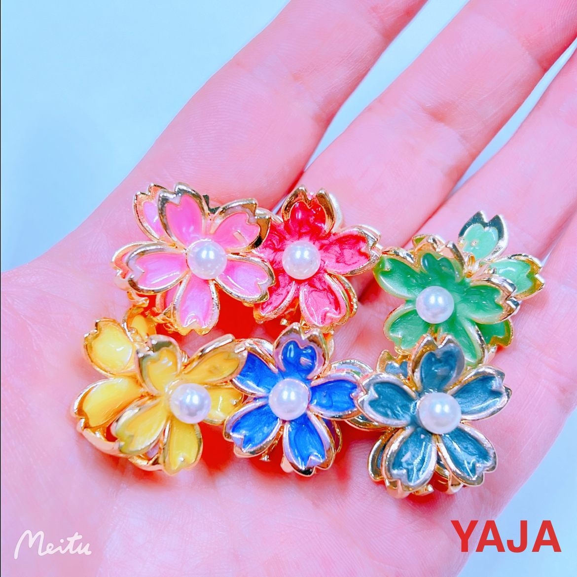 Yong Ai Jiu Ai Daisy hair clip, small grab clip, fringe clip, top clip, back of the head, simple style in headwear, teenage girl's hair accessory Application Scenario