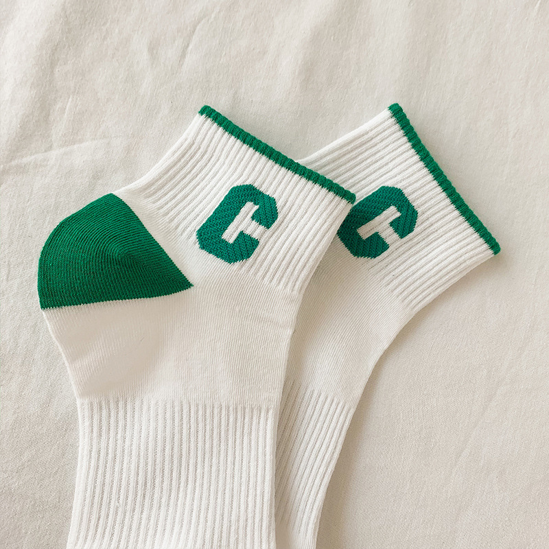 New and trendy thin short socks for women in spring and summer, sweat-absorbing and breathable short cotton socks for women, short socks for delivery Application Scenario