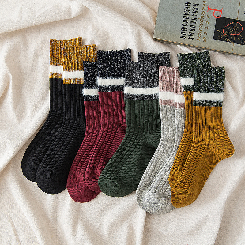 Spring and Autumn New double-needle silver thread buttonhole color-blocked pile socks, Japanese-style school wind cotton socks manufacturer wholesale Application Scenario