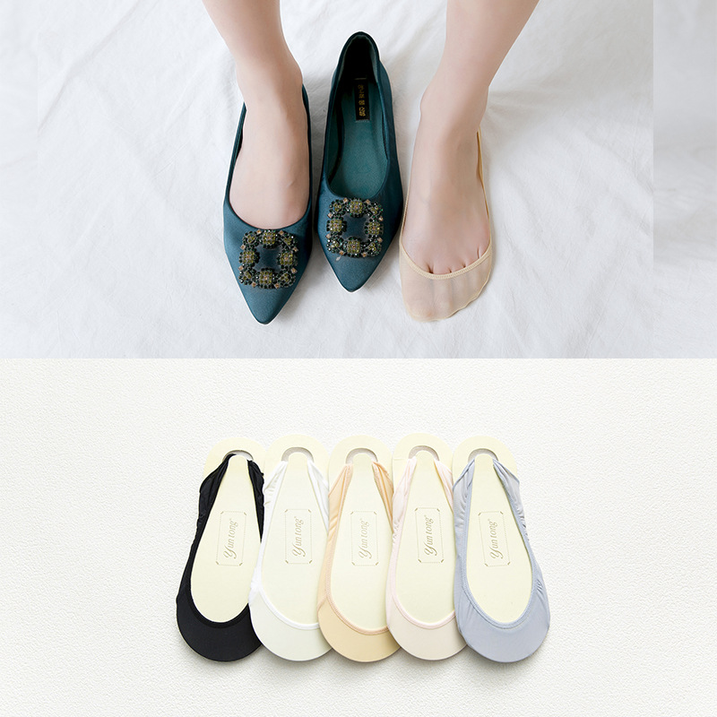 Summer high heels, shallow mouth, invisible boat socks, half-length halter, lace socks, women's cut-out anti-slip and anti-drop heel socks Summer high heels, shallow mouth, invisible boat socks, half-length halter, lace socks, women's cut-out anti-slip and anti-drop heel socks