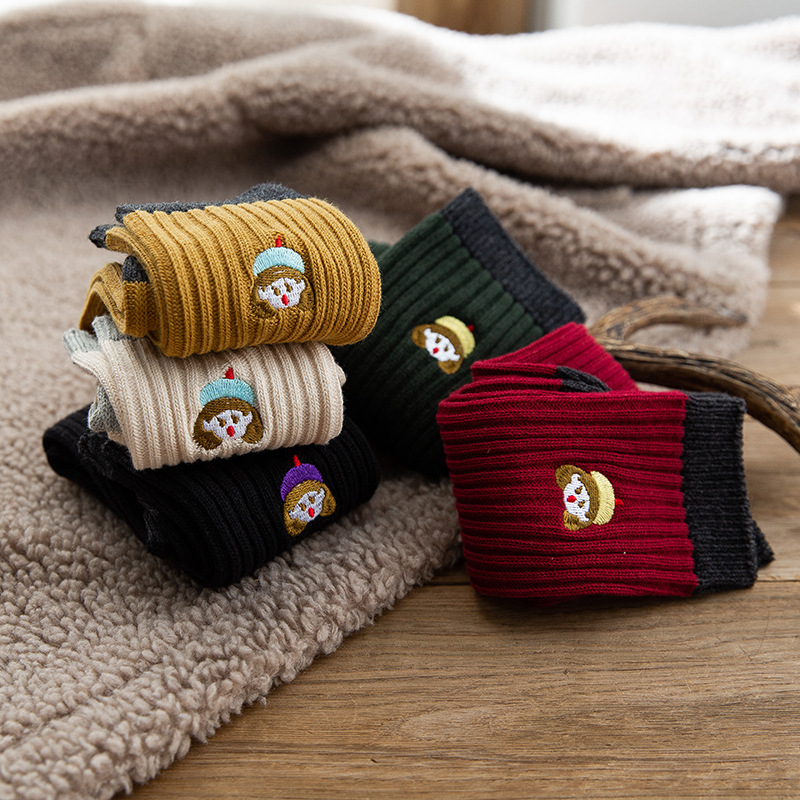 Girls' spring and autumn student mid-calf cotton socks, Korean and Japanese style cute long socks, Korean version autumn and winter trendy pile socks Specification image