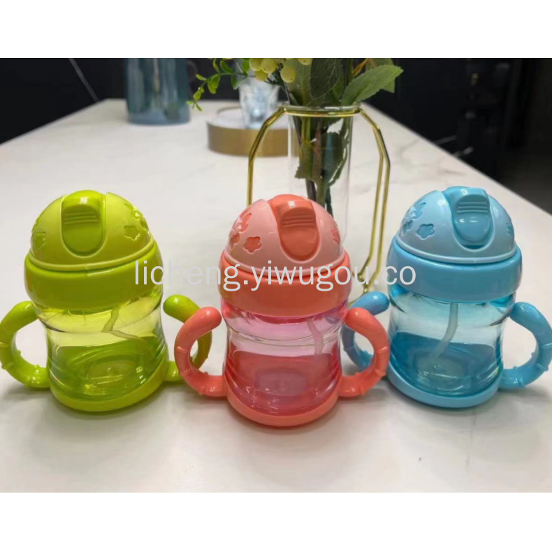New straw cup, water cup with cartoon handle, children's water bottle, baby water bottle 350ML, baby training drinking water cup