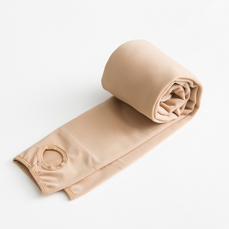 Thickened ankle pants with fleece, bare-leg women's black leggings, ankle socks, autumn and winter faux nylon one-piece pants consignment Application Scenario