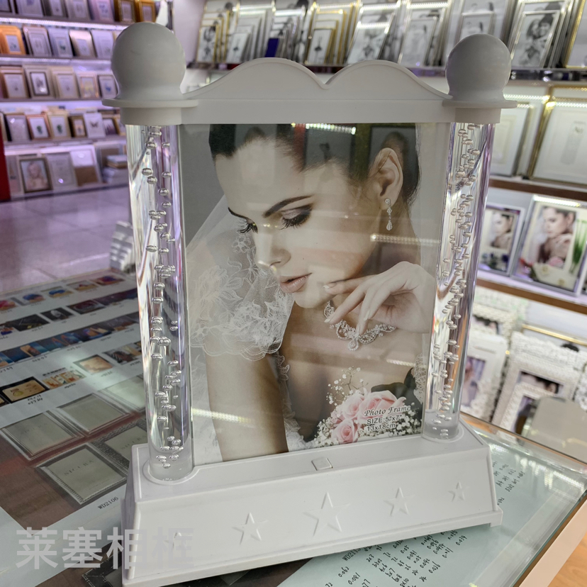 Colorful lighting creative ornaments, home decoration, living room and bedroom handicrafts, photos, lighting columns, photo frames Application Scenario