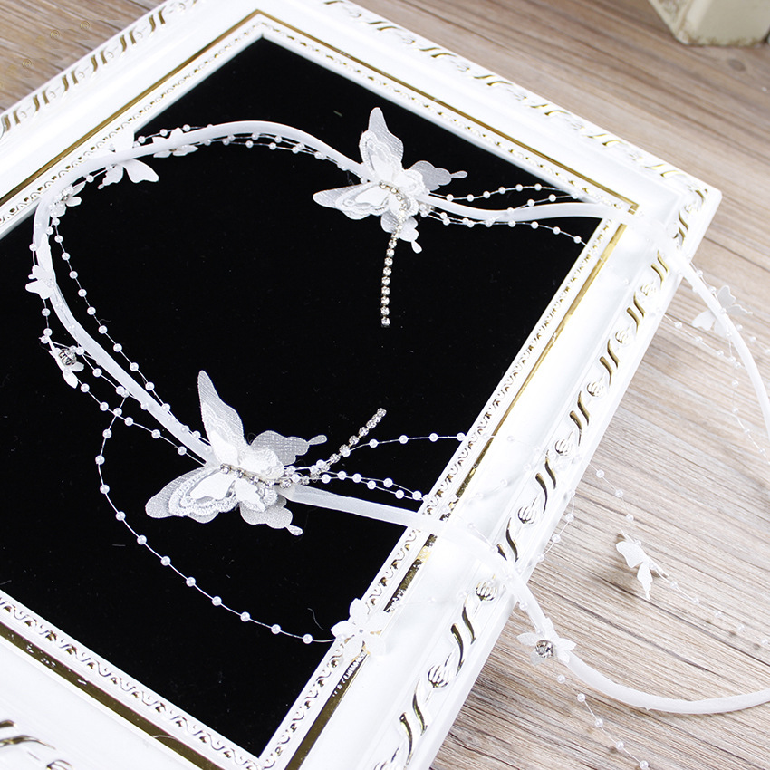 Factory stock of bride pearl hair bands, handcrafted pearl crystal hair accessories, female photo studio photo shoot headwear and accessories