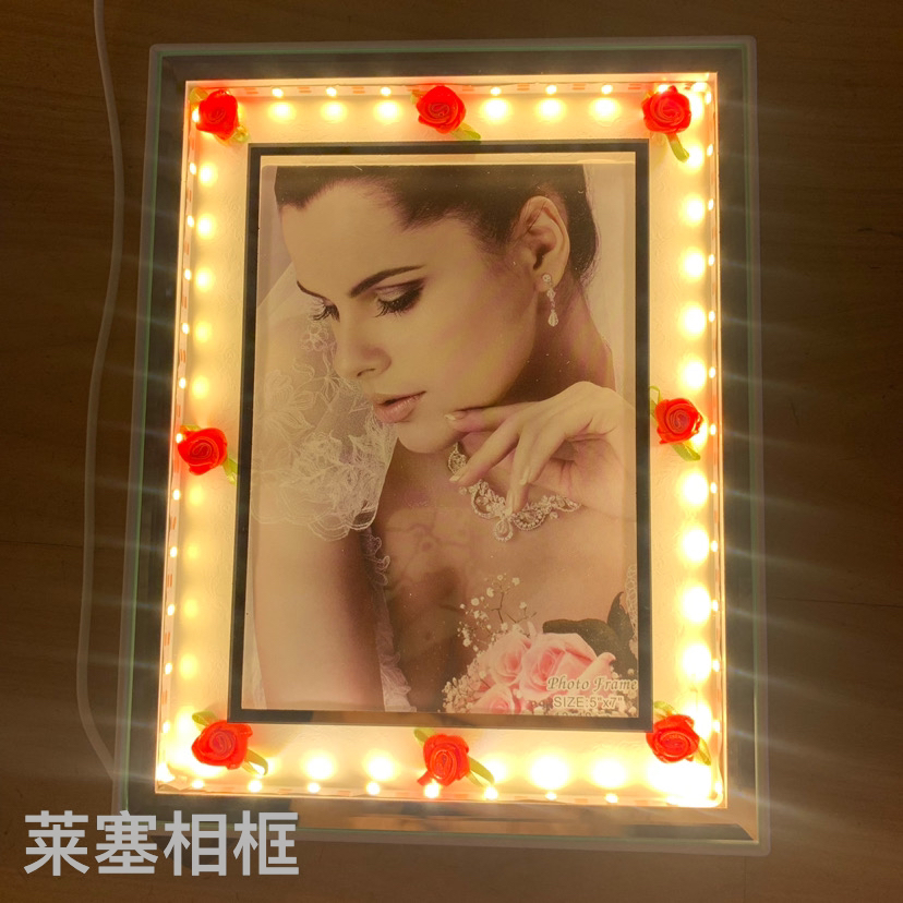 Small flower with light creative decorative items for home decoration, living room and bedroom handicrafts, photos, plastic and glass with light photo frames, 1