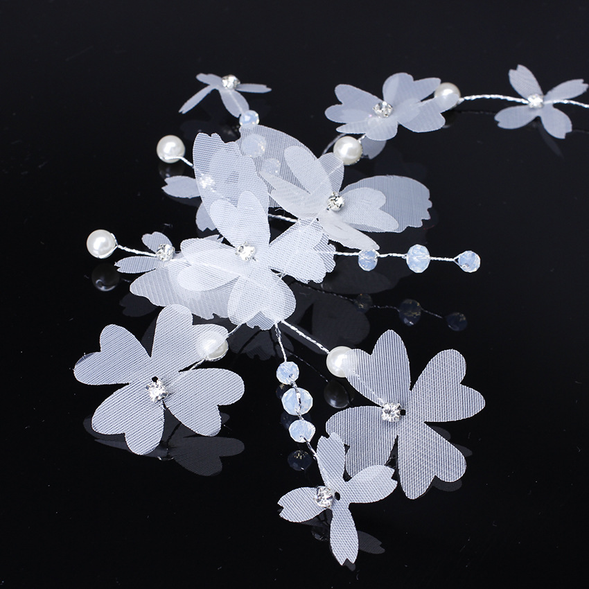 2020 New bride headwear, flower handcrafted hair band, Japanese and Korean style forest-themed sweet hair accessory, wedding dress and wedding accessories details Picture