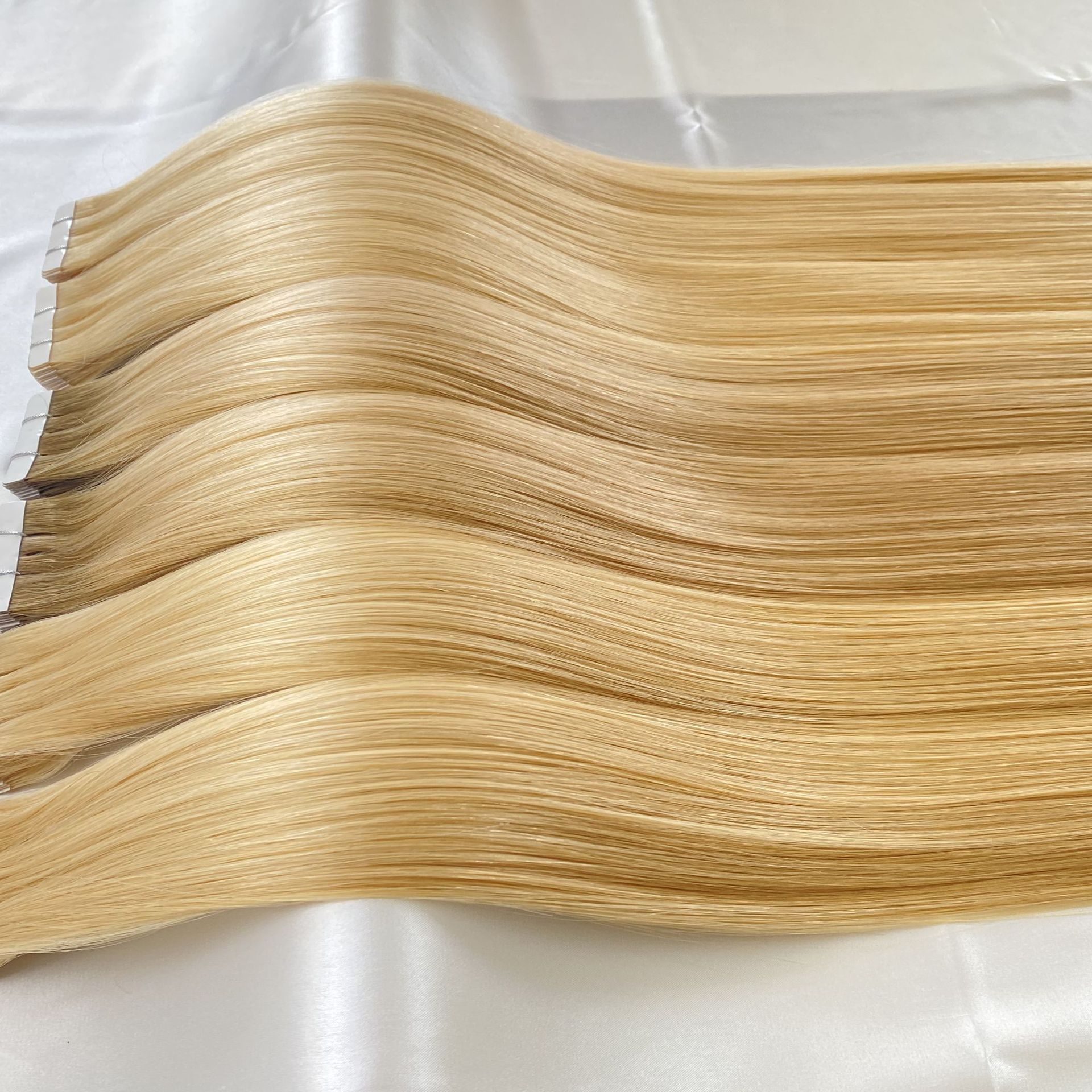 Full human traceless nano hair extensions real hair bundle invisible hair extensions PU wigs are easy to wear