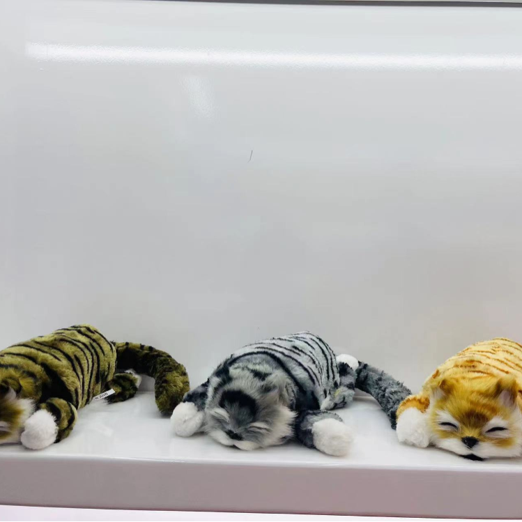 Cross-border electric rolling cat, Rolling cat simulation children's electric plush toy, a simulation cat that can bark and roll