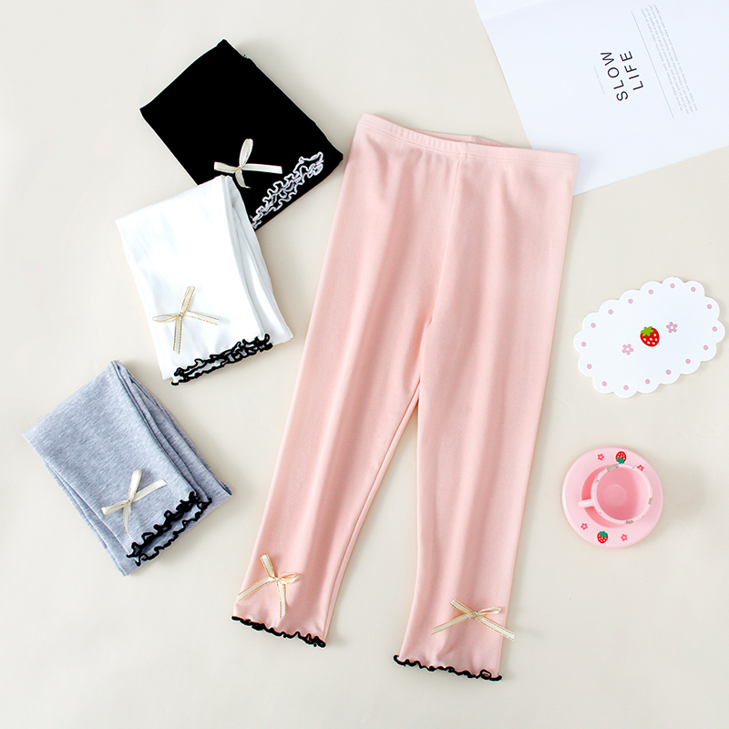 New girls' modal stockings nine-inch pants summer wear girls' baby thin children's mid-length pants Children's wear seven-inch pants Children's pants details Picture