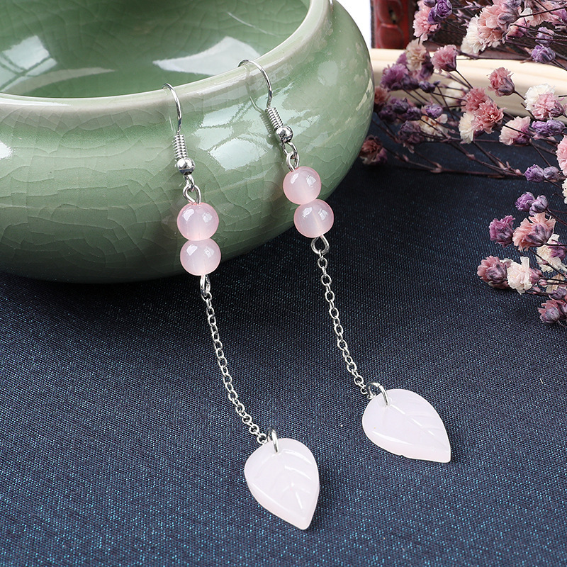 Ancient-style earrings, light pink, simple and fashionable, long tassel pendant leaf earrings, fresh and classical earrings details Picture