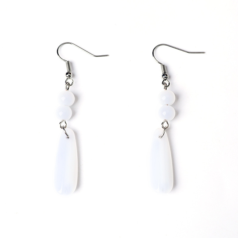 Ancient-style white jade earrings, a retro accessory for Hanfu. Petal jade bead ear hooks pendant, a classical and elegant original stone earrings Item Picture