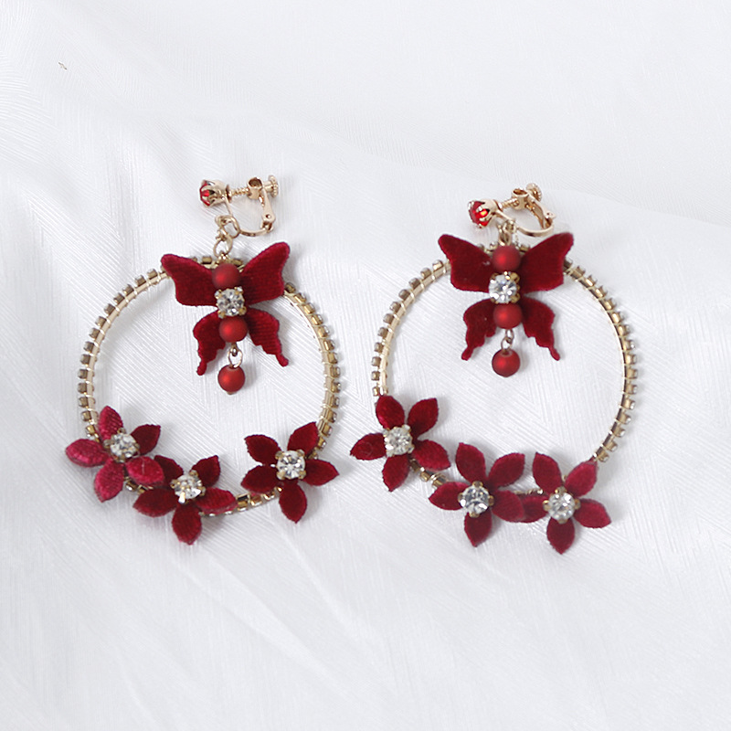 Retro red bride's headwear, flower bow rhinestone earrings, Burgundy round ear clips, and earrings without ear piercings Specification image