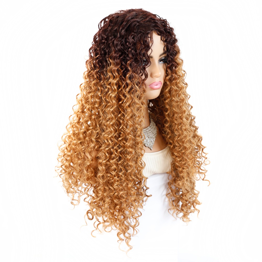 Matte realistic corn permed long curly hair wig, wool roll middle parted long hair wig, fluffy curly hair wig Application Scenario