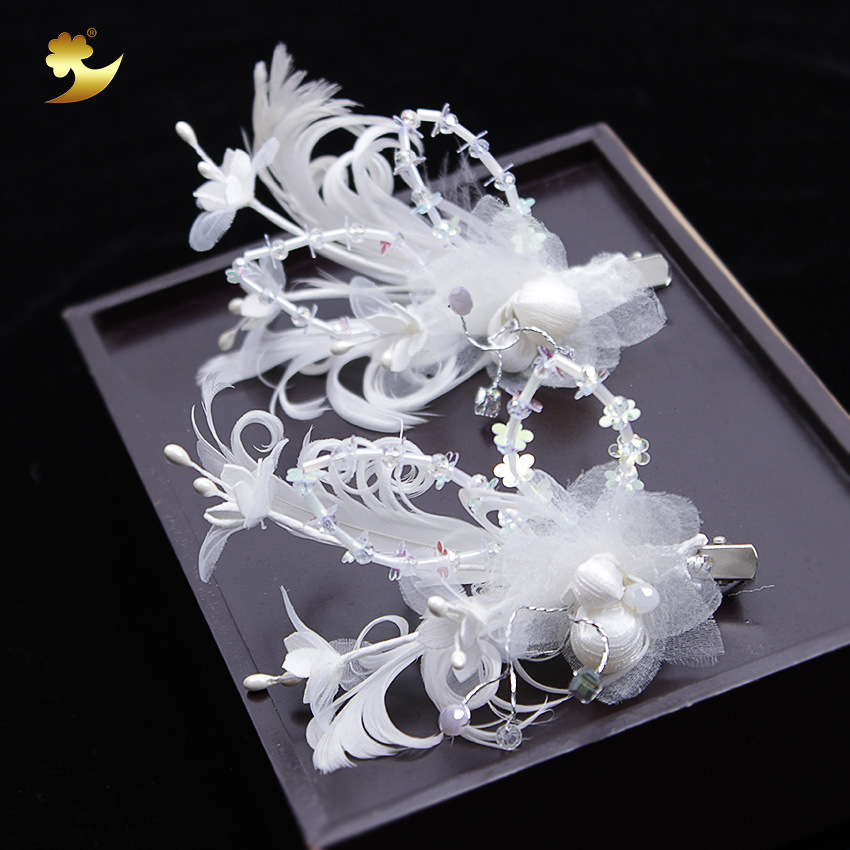 Korean-style children's feather hair accessory, bride's seerle hair clip, handcrafted cute girl's flower duckbillon clip headwear Specification image