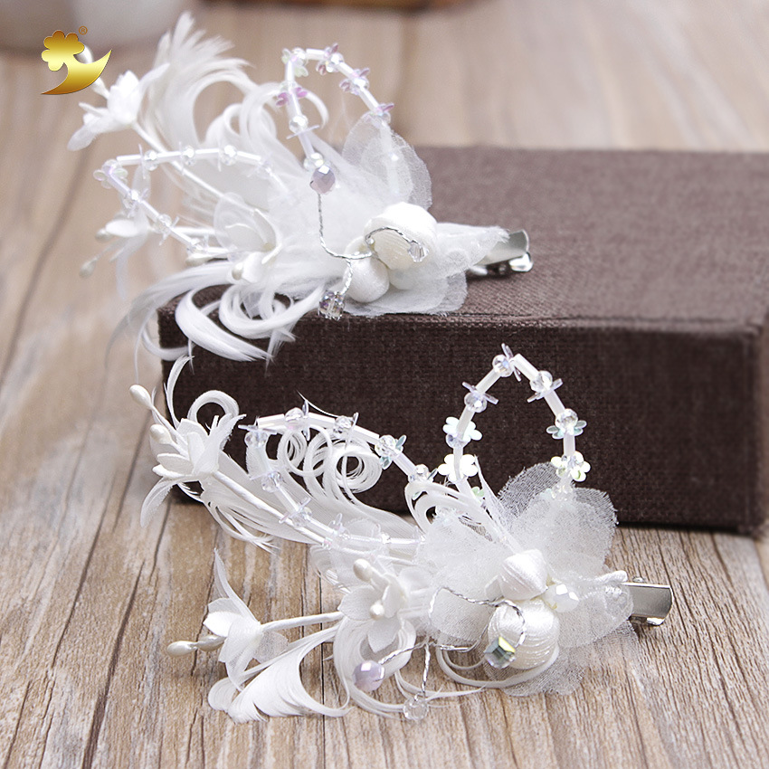 Korean-style children's feather hair accessory, bride's seerle hair clip, handcrafted cute girl's flower duckbillon clip headwear Item Picture