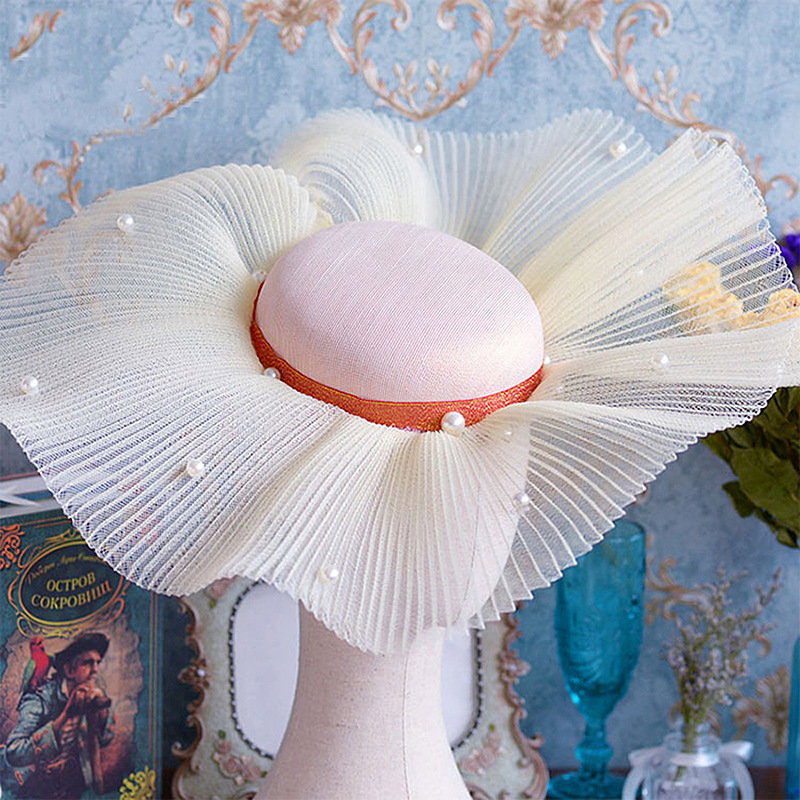 New bride headwear, bride photo studio crepe elastic net top hat, forest-style stage performance wide-brimmed gauze hat details Picture