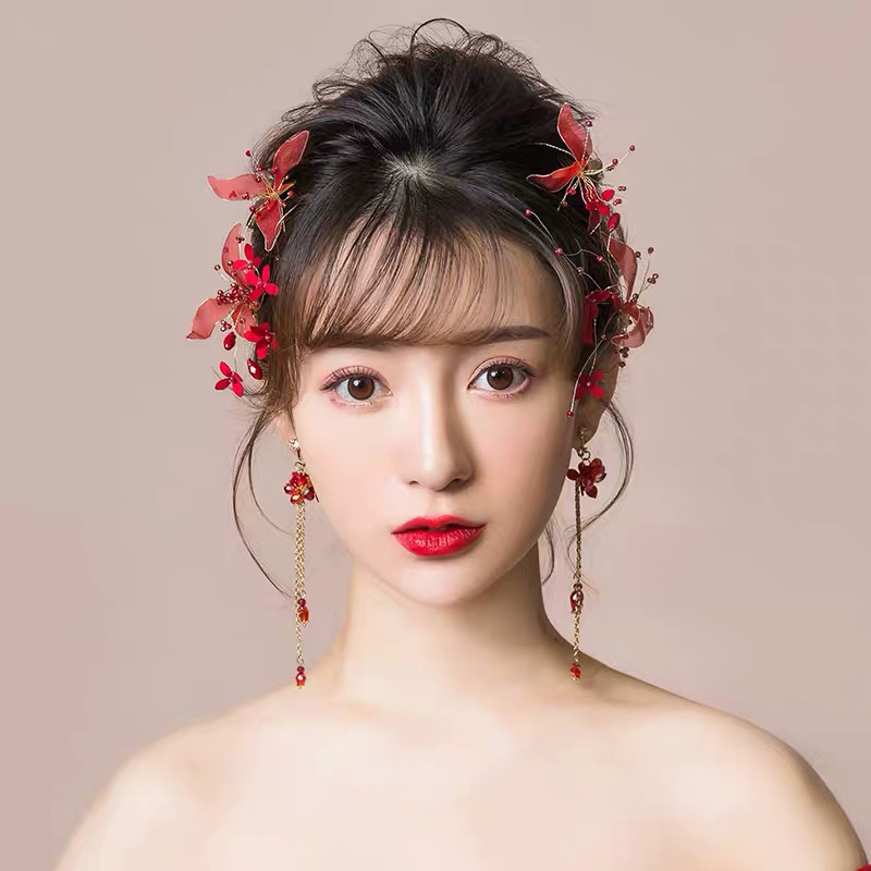 Creative and ethereal acrylic petal jewelry, exaggerated and personalized tassel earrings for Japanese and Korean women, handcrafted hot-cut flower ear clips
