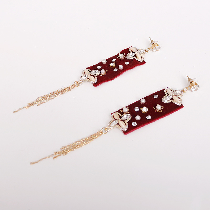 New wine red tassel earrings, alloy inlaid with artificial gemstones, ethereal wedding bride's head decoration Specification image