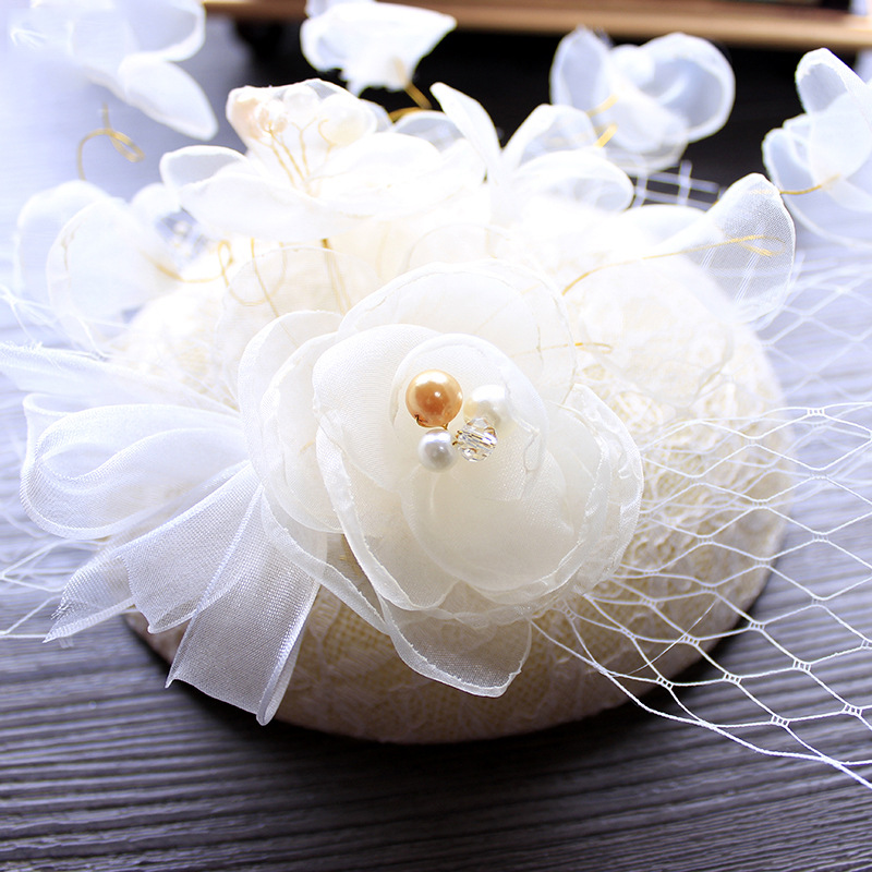Korean-style bride, retro lace and linen top hat, wedding photo studio photo shoot, small hat accessory, gentle and sweet hat Application Scenario
