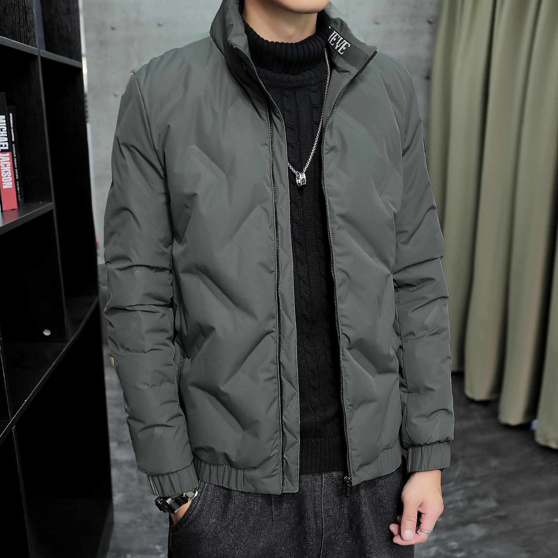 冬季新品男士羽绒服90白鸭绒保暖御寒时尚羽绒外套中青年羽绒服男 Application Scenario