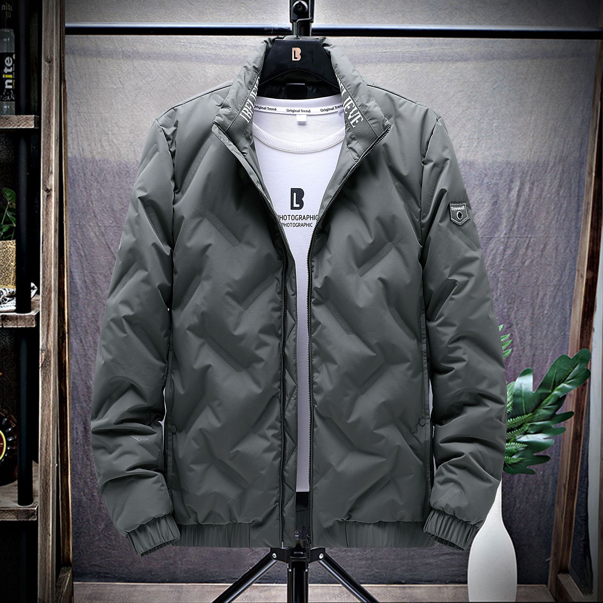 冬季新品男士羽绒服90白鸭绒保暖御寒时尚羽绒外套中青年羽绒服男