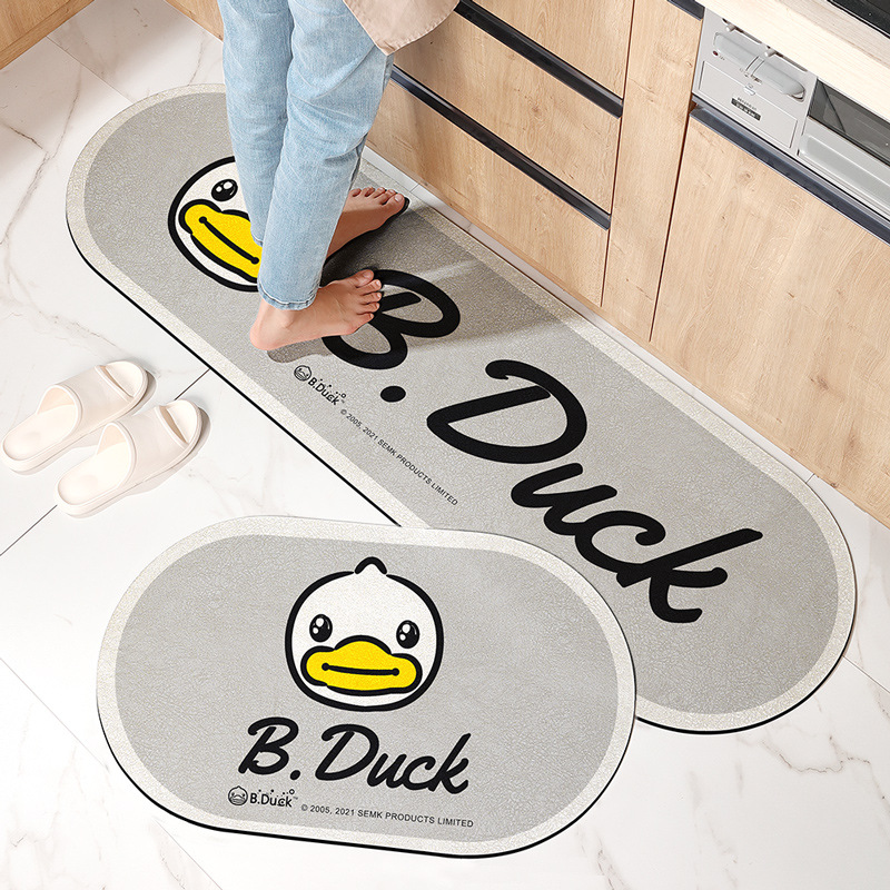 Cartoon authentic little yellow duck bathroom absorbent floor mat toilet entry soft mat kitchen anti-slip anti-oil carpet mat