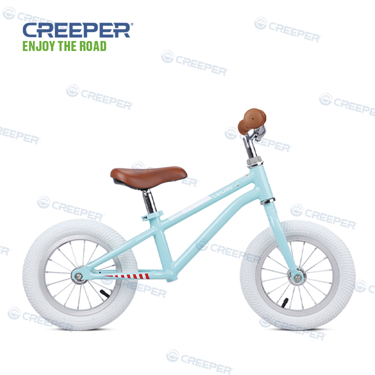 儿童电动车实物图