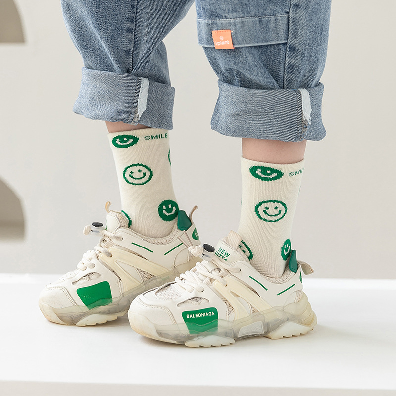 2022 Children's Socks Autumn and winter combed cotton green mid-calf socks Breathable smiling baby socks one-piece consignment details Picture