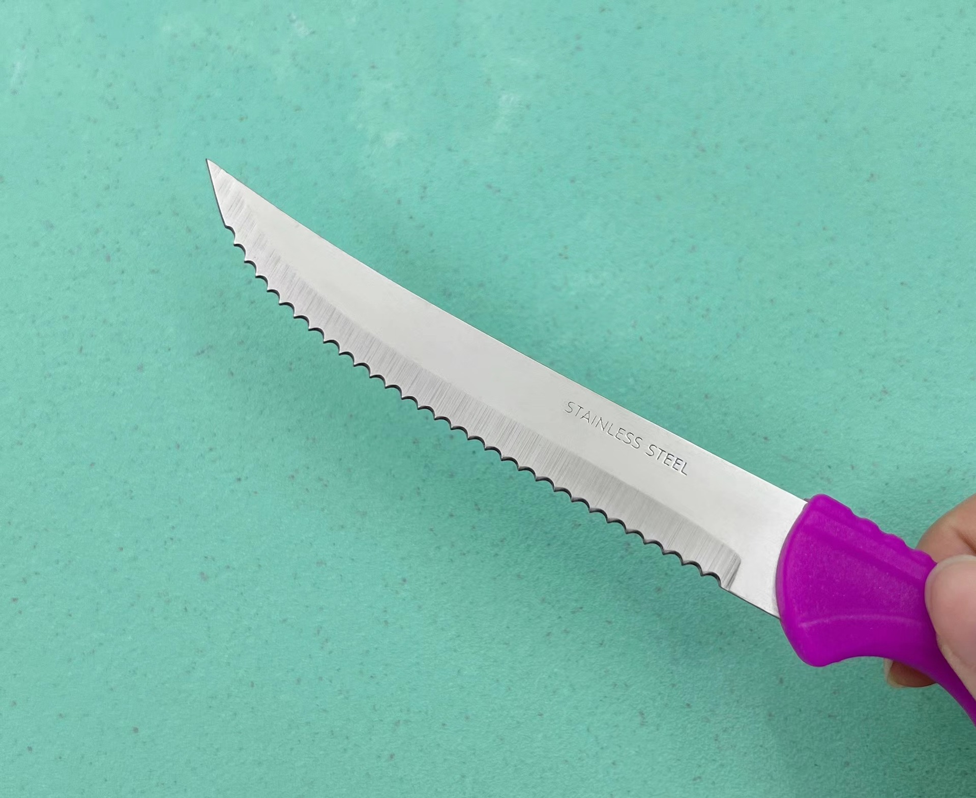 Foreign trade direct sales of large tooth sets, steak knives, serrated knives, household steak knives, stainless steel kitchenware, kitchen bread knives Specification image