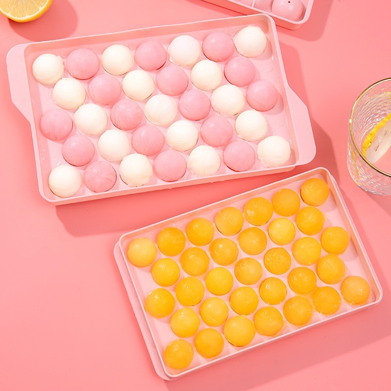 Homemade 33 Ice Hockey Ice Block Mold Refrigerator Ice Box Ball Shaped Ice Grid Creative Home Storage Box Application Scenario