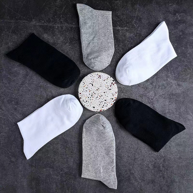 Wholesale men's mid-leg socks in stock, new autumn and winter styles, cheap street vendors' socks, solid-color business new styles, breathable and sweat-absorbing long socks Specification image