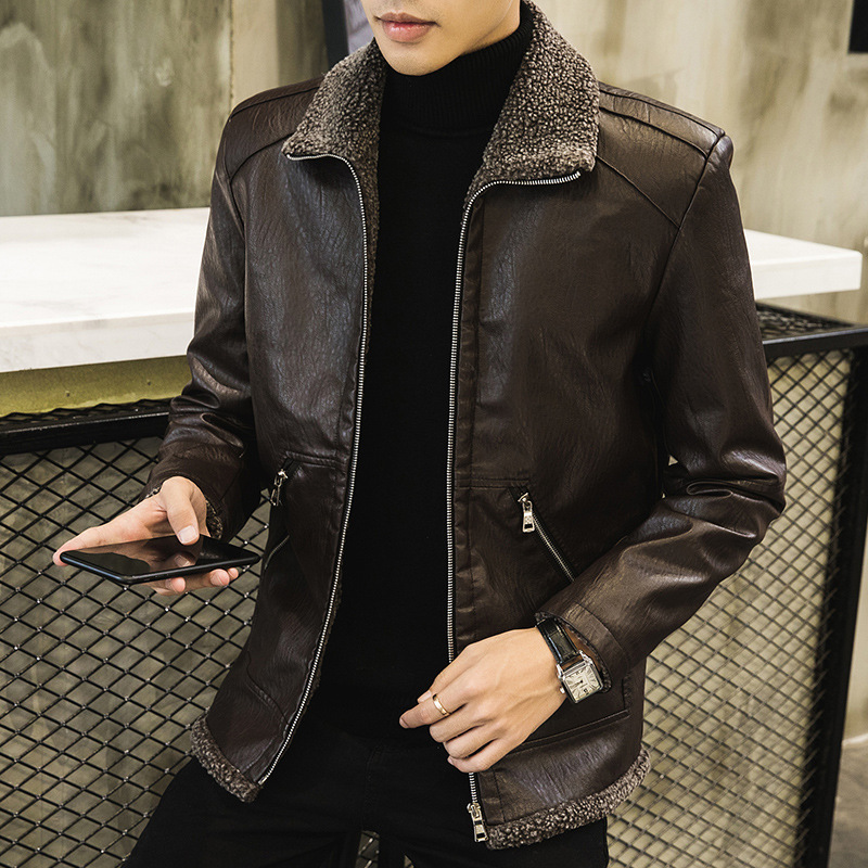 Wholesale of new leather jackets for men's youth in the autumn and winter of 2020, featuring a Korean-style fleece and fur fit details Picture