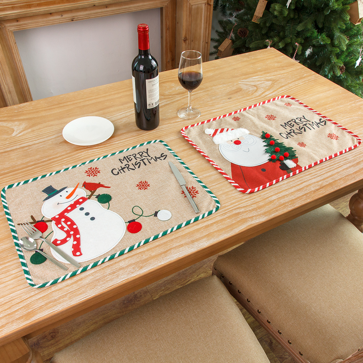 Embroidered Santa Claus Snowman Placemat Christmas Decoration Table Mat Table Setting Plate Mat Placemat Knife and Fork Mat