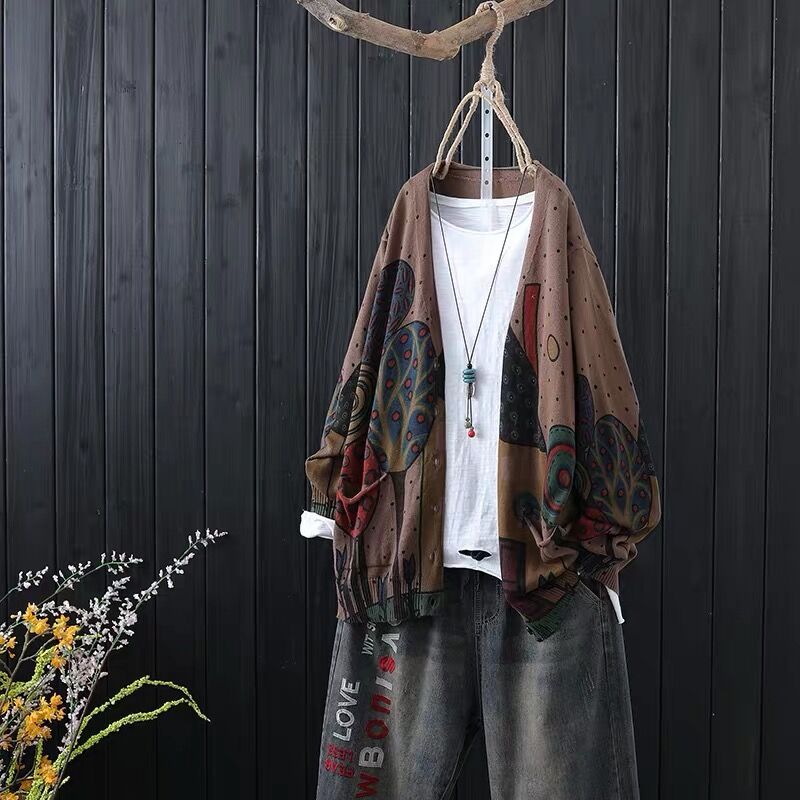 Retro and artistic plus-size knitted women's jacket 2022 Spring New style Loose printed ethnic style knitted cardigan Application Scenario