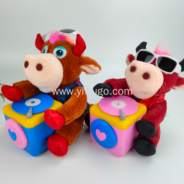 Electric plush toy DJ Djing Cow dynamic music voice controlled cow 1
