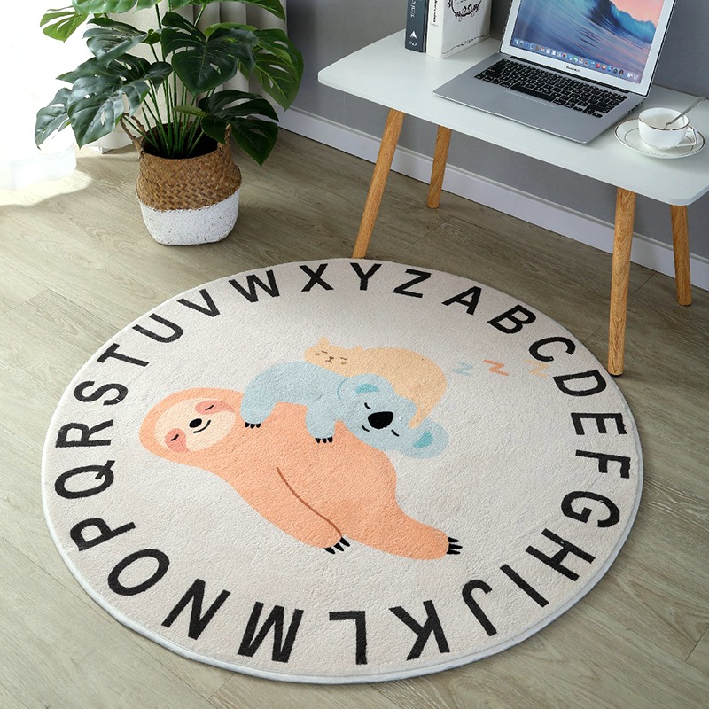 The bedroom is covered with a cute cross-border cartoon round carpet. The bed is padded with thickened lambskin children's floor MATS and the room carpet details Picture