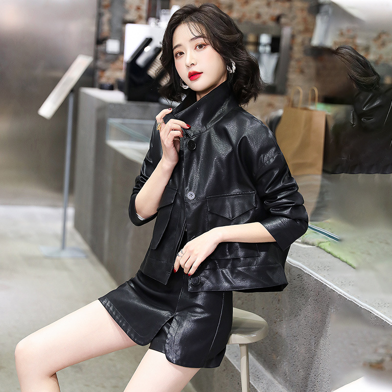 Solid-color motorcycle small leather jacket for women, 2022 autumn new style, small petite pu leather casual loose jacket Application Scenario
