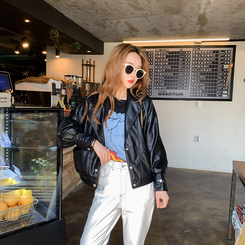 Black pu leather women's 2022 Spring and Autumn new fashionable Korean bf style loose short casual jacket is trendy details Picture