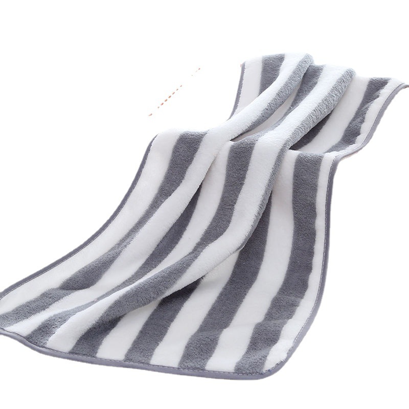مناشف تجميل، مناشف واسعة، مناشف داخلية، مناشف داخلية سميكة Item Picture