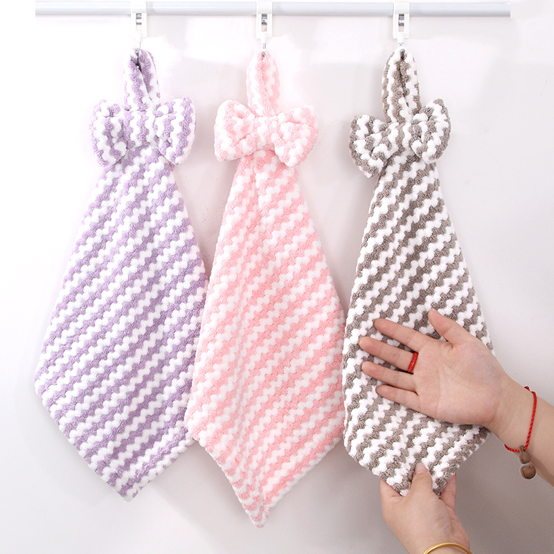 Manufacturers SELL CORAL VELVET HAND TOWEL HANGING TYPE BOW KITCHEN TOILET SOFT ABSORBENT LOVELY TOWEL TOWEL TOWEL CHILDREN'S TOWEL KITCHEN CLEANING TOWEL towel hanging towel