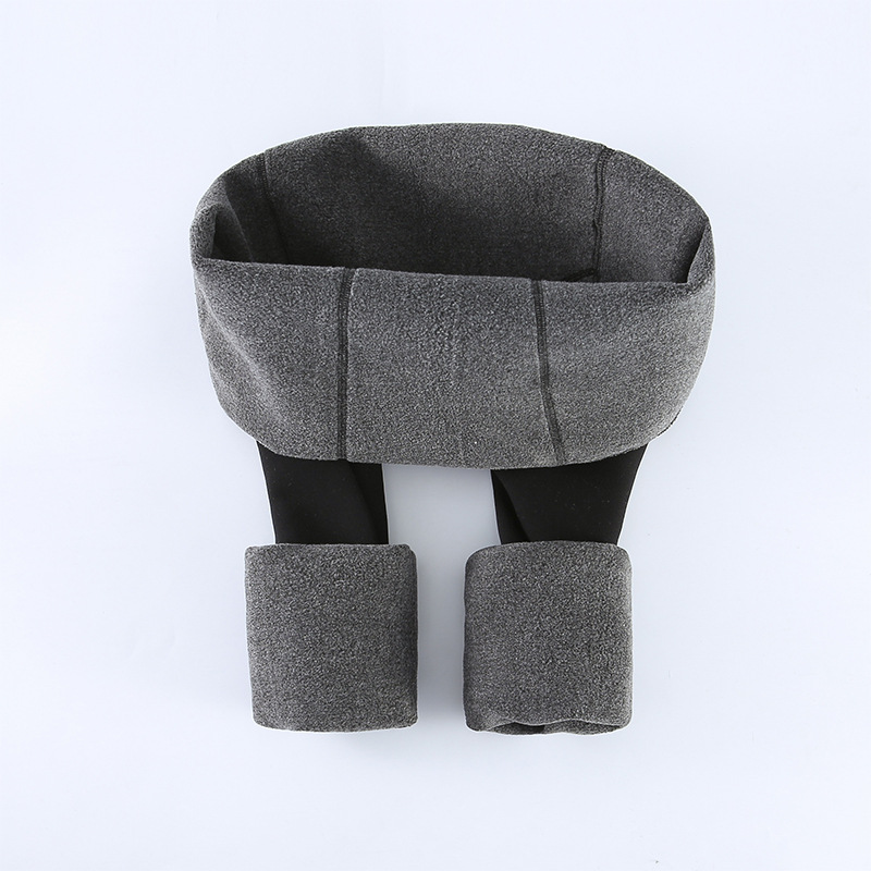 The 2022 autumn and winter new style of nylon pregnant women's leggings, flesh-colored one-piece pants, with fleece and thickened foot socks and adjustable abdominal support Application Scenario