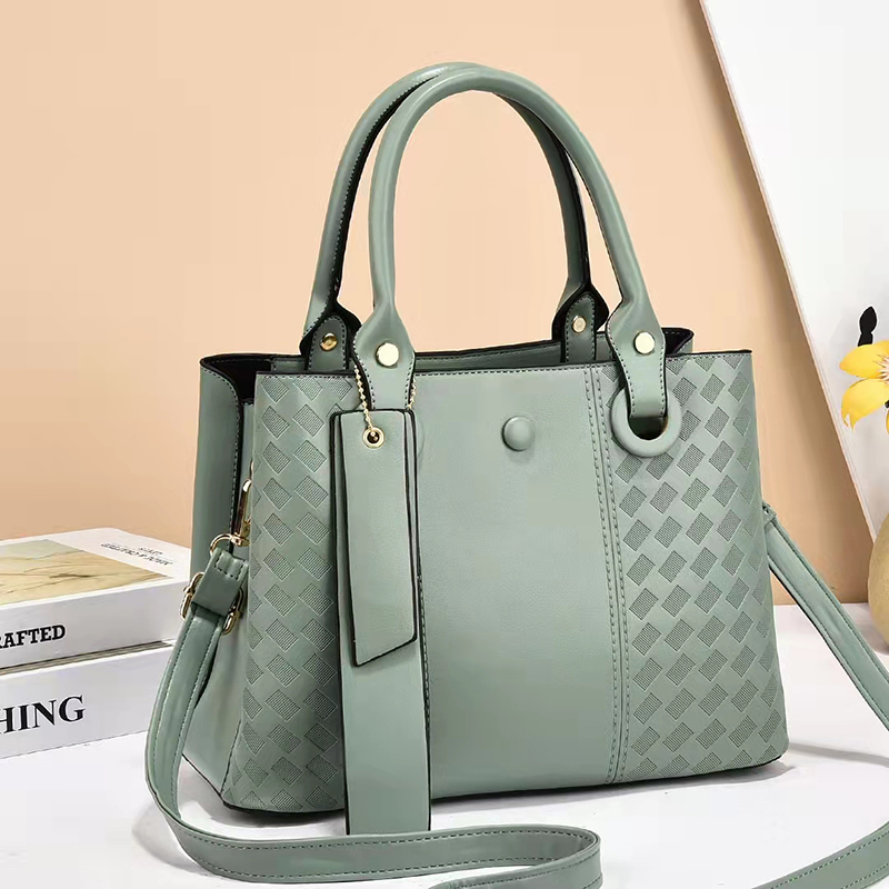 箱包白底实物图