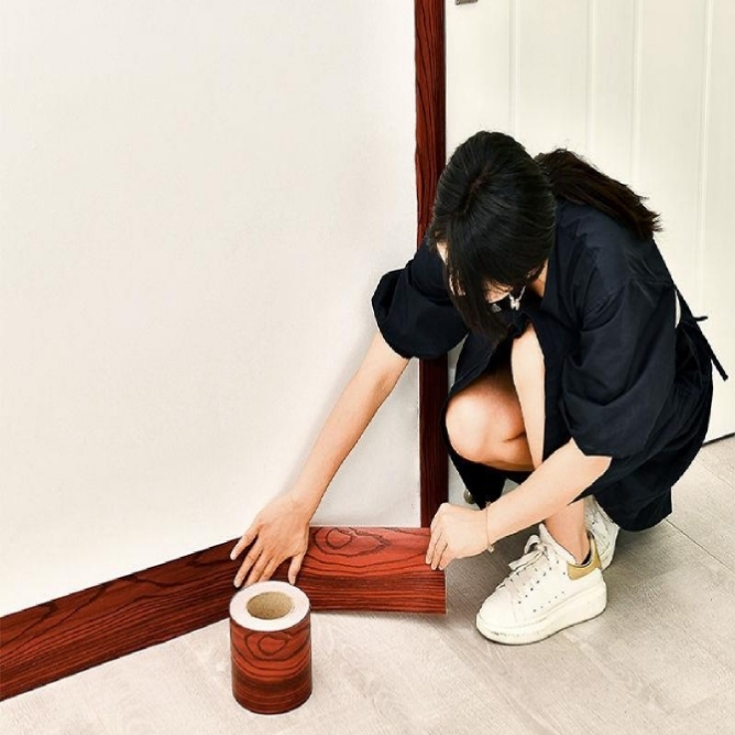 踢脚线贴纸加厚木纹自粘腰线框窗台防水防潮家具翻新PVC贴批发