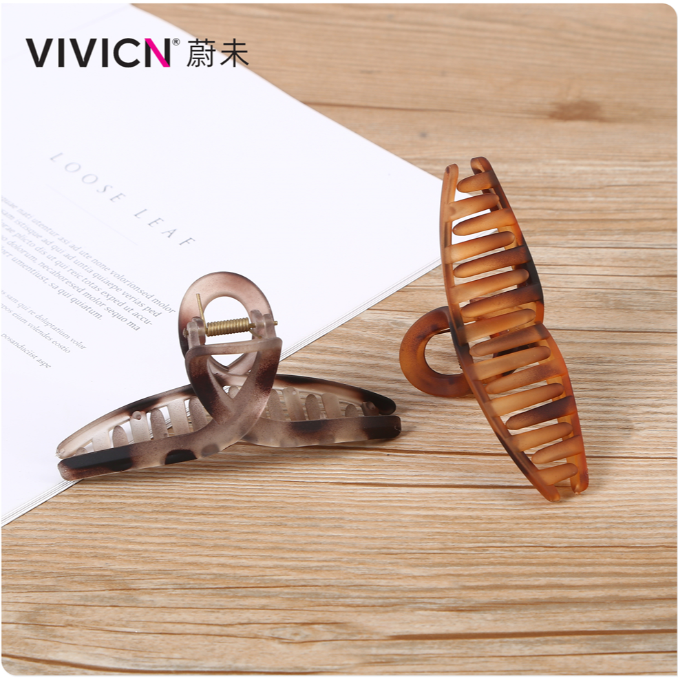 【 Wei Wei 】 Matte semi-transparent grappling clips for women, elegant and refined black hairpins, back clips, headwear, shark clips Specification image