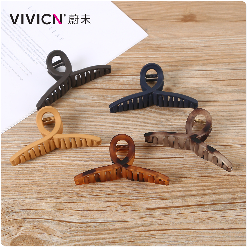 【 Wei Wei 】 Matte semi-transparent grappling clips for women, elegant and refined black hairpins, back clips, headwear, shark clips