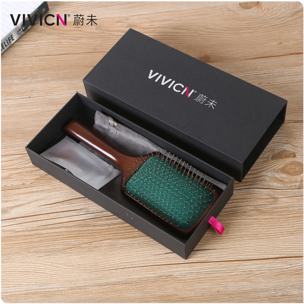 【 Weiwei 】 High-end gift box bread comb, airbag comb, women's special long hair curling head massage comb Application Scenario