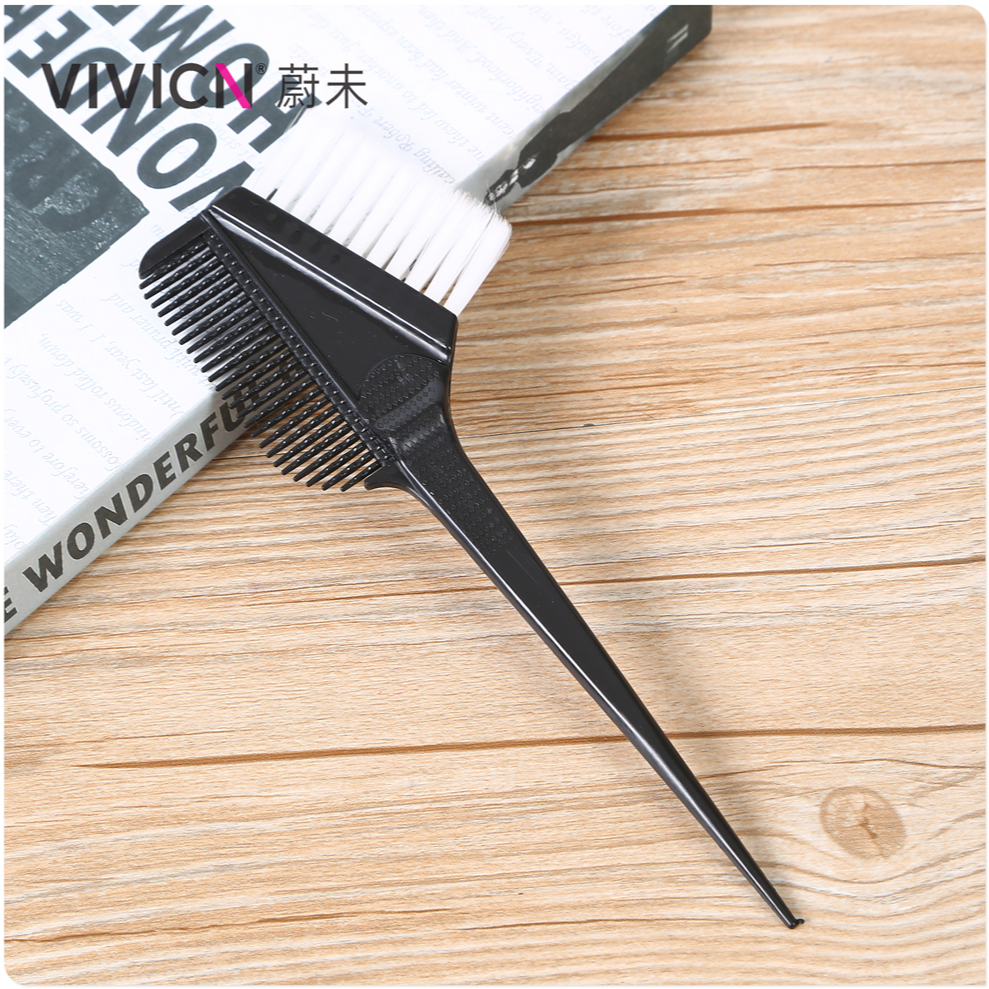 【 Weiwei 】 Hair dyeing brush, soft bristle comb, professional oiled comb, double-sided highlight dyeing comb, hair dyeing salon Application Scenario