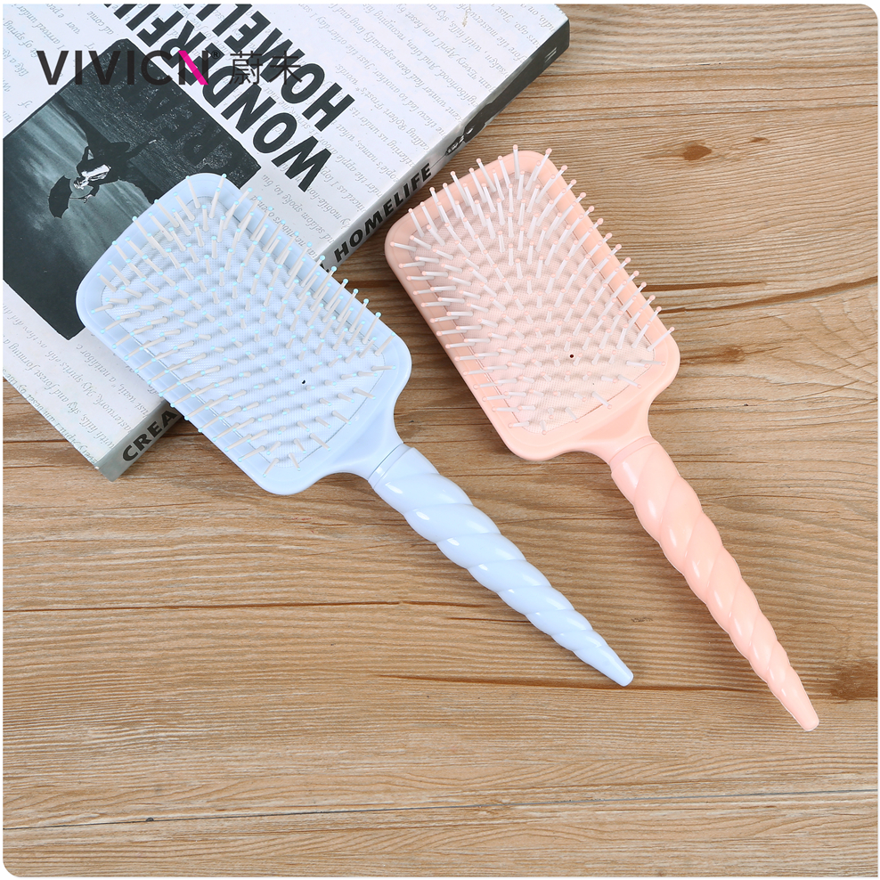 【 Weiwei 】 Spiral handle comb, airbag comb, plastic comb, massage air cushion comb, long hair home, rib comb, curl comb Application Scenario